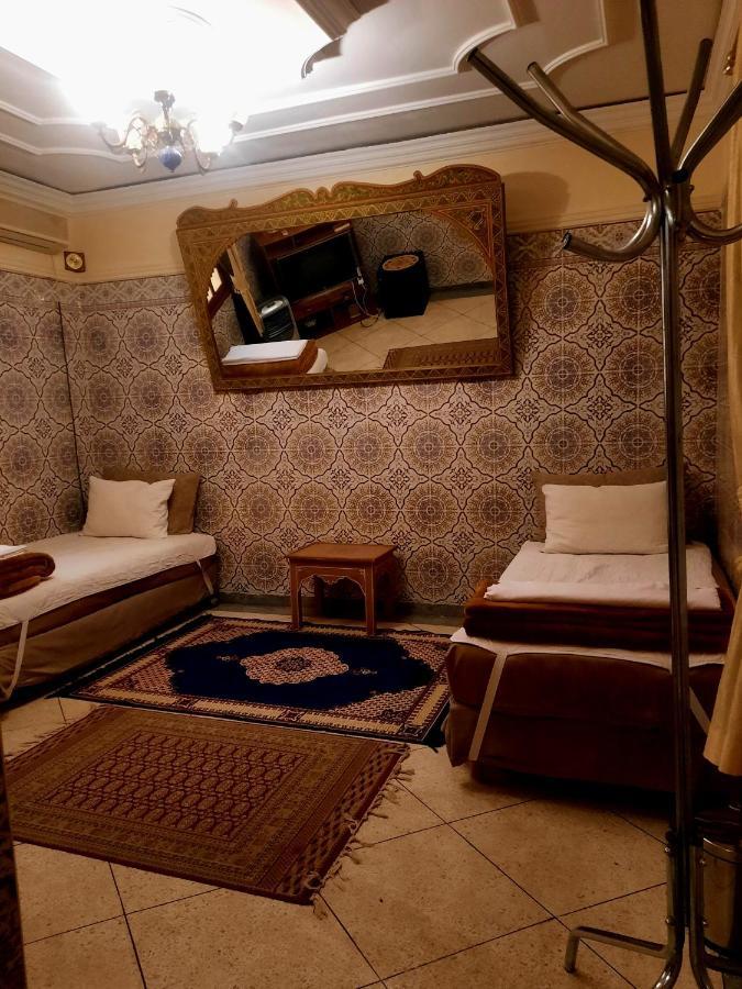 Stay With Low Budget Марракеш Экстерьер фото