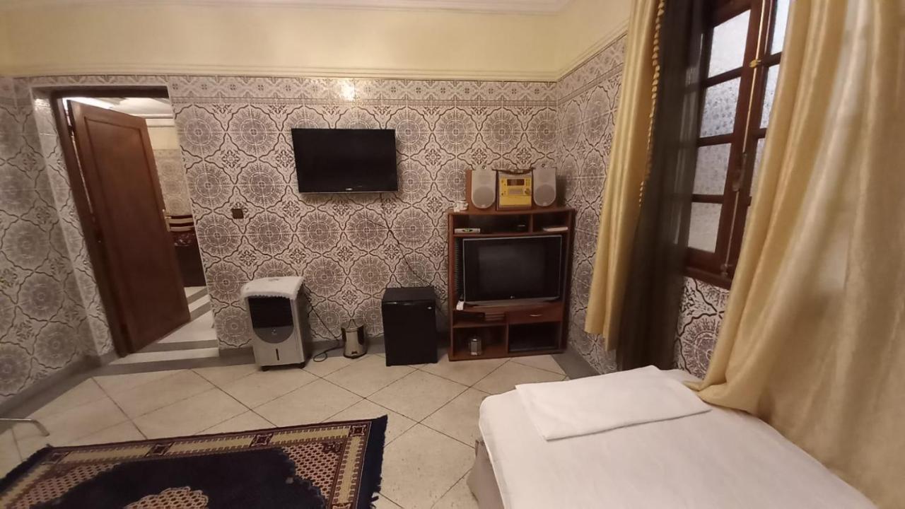 Stay With Low Budget Марракеш Экстерьер фото